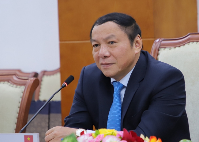 Bộ trưởng Nguyễn Văn Hùng gửi Thư chúc mừng Ngày Nhà giáo Việt Nam