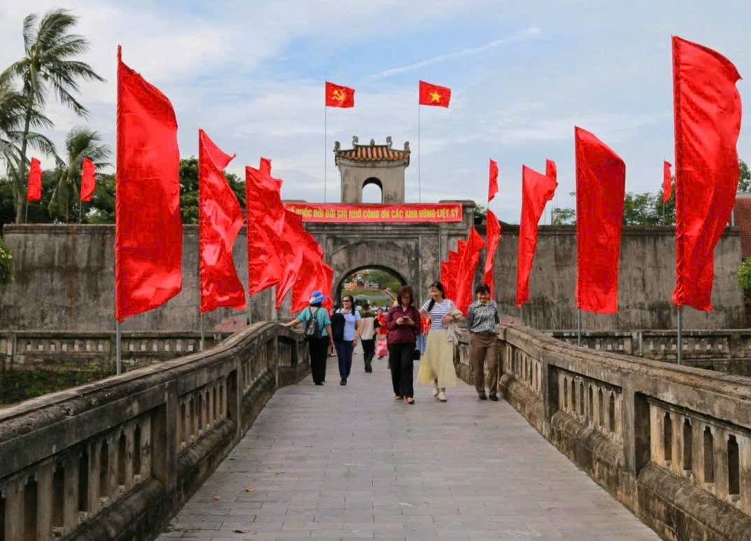 Phát triển du lịch văn hóa – lịch sử trở thành một ngành của công nghiệp văn hóa Việt Nam