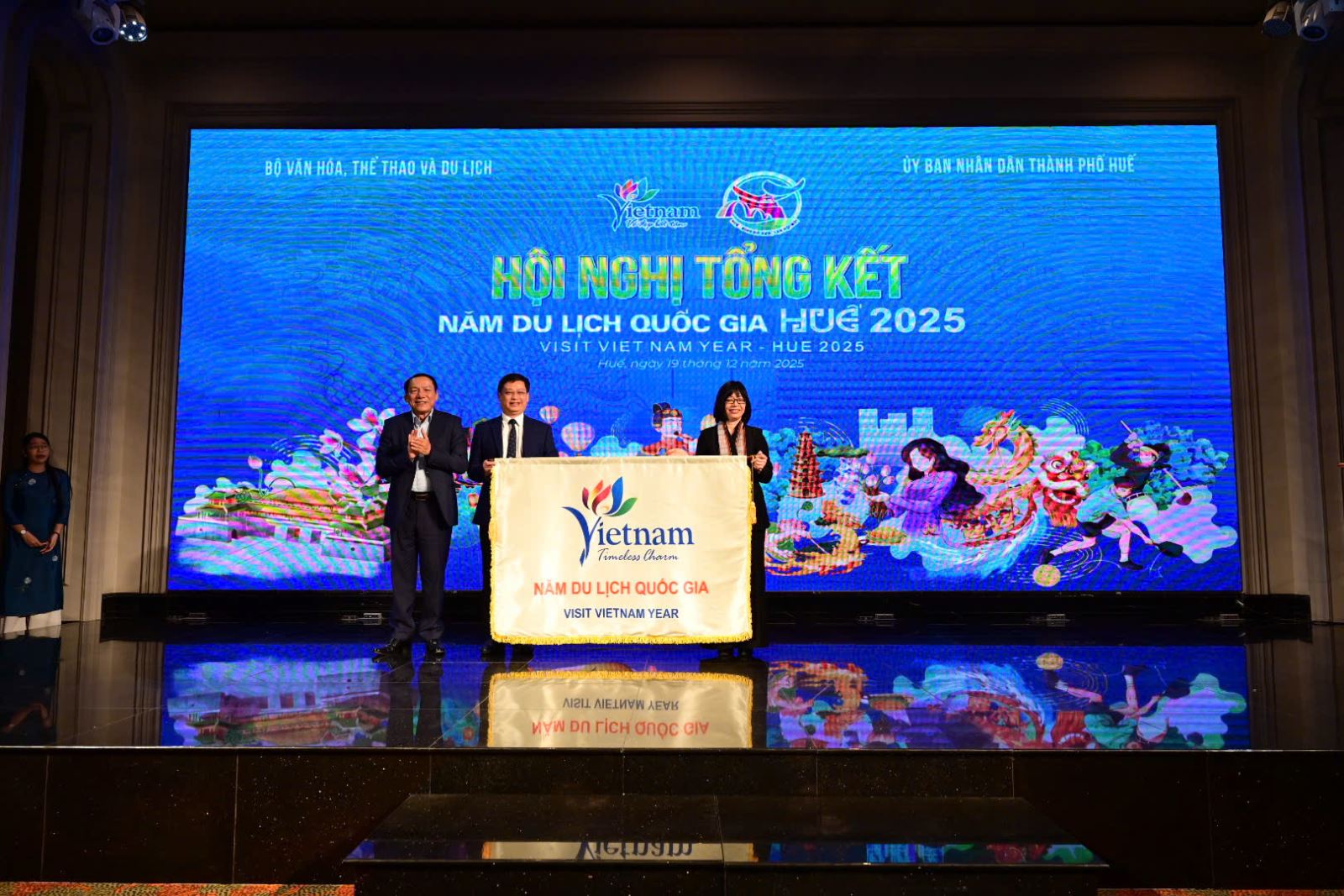 Hội nghị tổng kết Năm Du lịch quốc gia Huế 2025