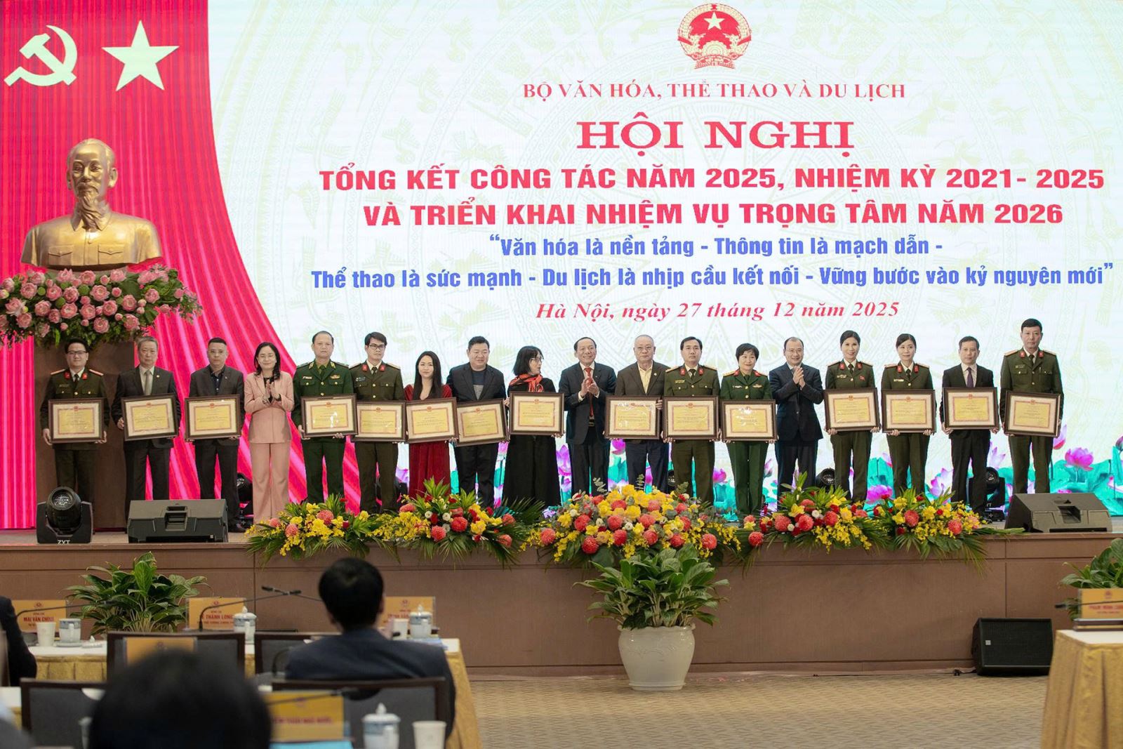  Văn hóa đã từng bước “thấm sâu” vào mọi lĩnh vực, đóng góp tích cực vào thành tựu chung của đất nước